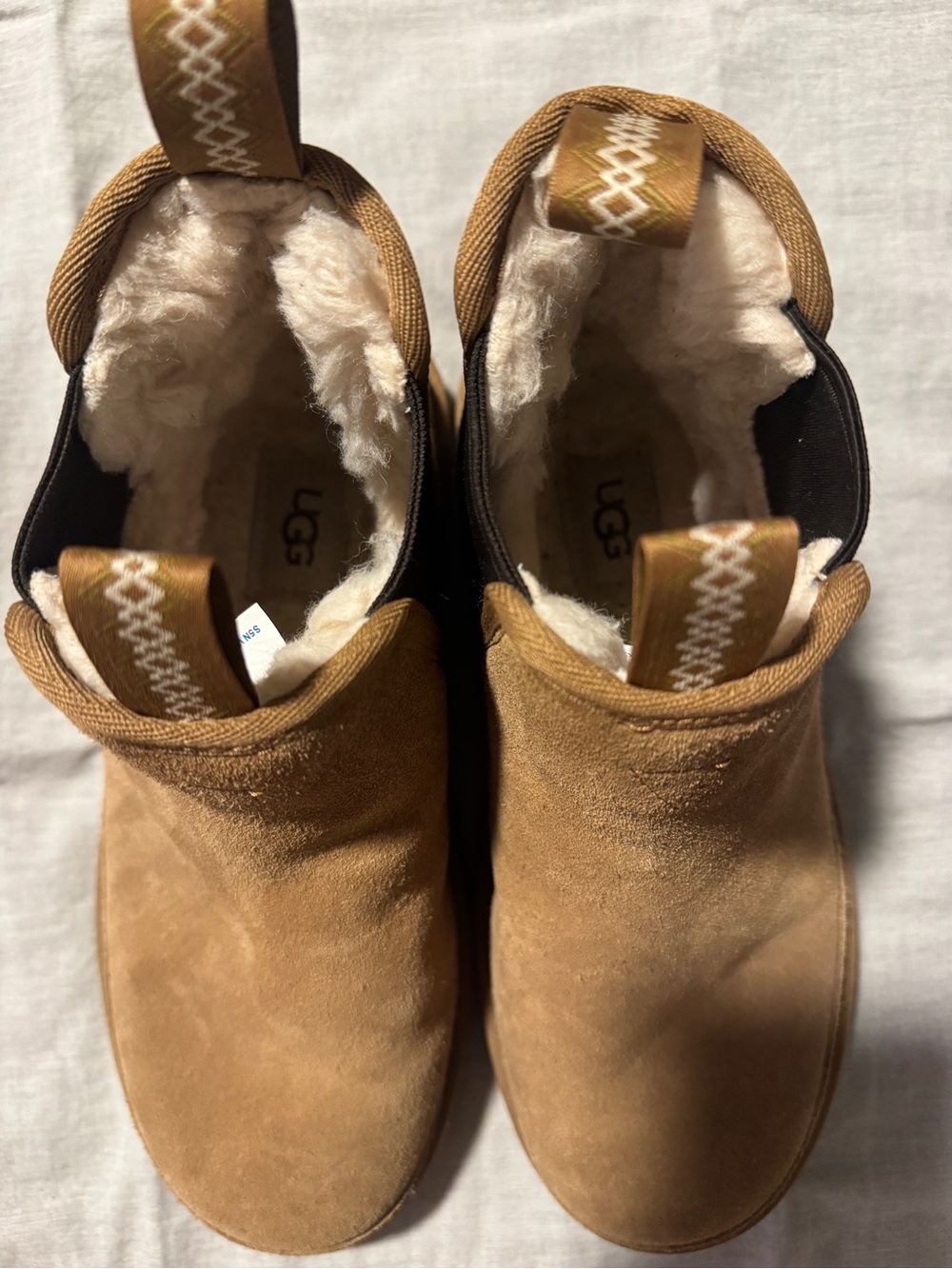 UGG Men's Chestnut/Tan Suede Chukka Boots - Picture 6 of 12